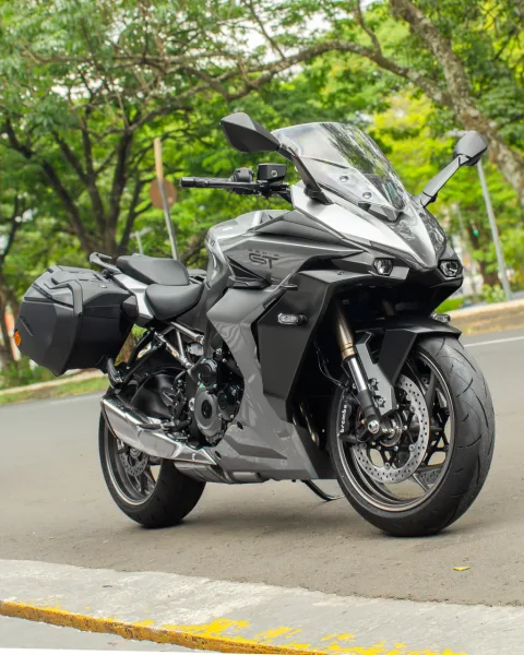 SUZUKI GSX-S 1000 GT