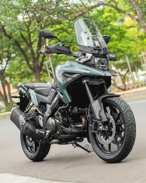 SUZUKI DL 1050 V-STROM