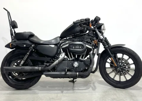 HARLEY-DAVIDSON XL 883N IRON