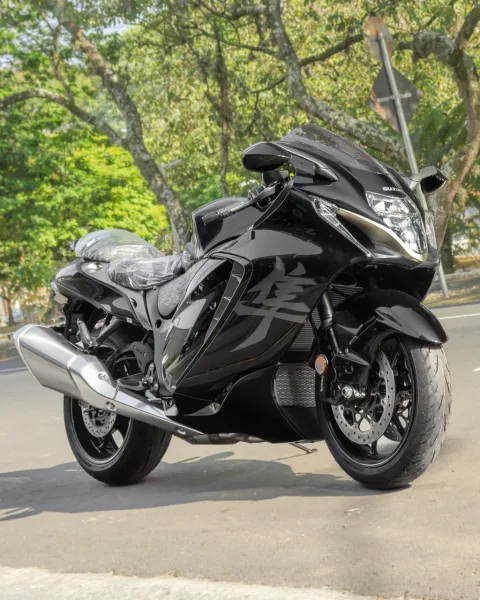 SUZUKI GSX 1300-R HAYABUSA