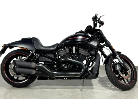 HARLEY-DAVIDSON V-ROD 10TH ANNIVERSARY EDITION VRSCDX