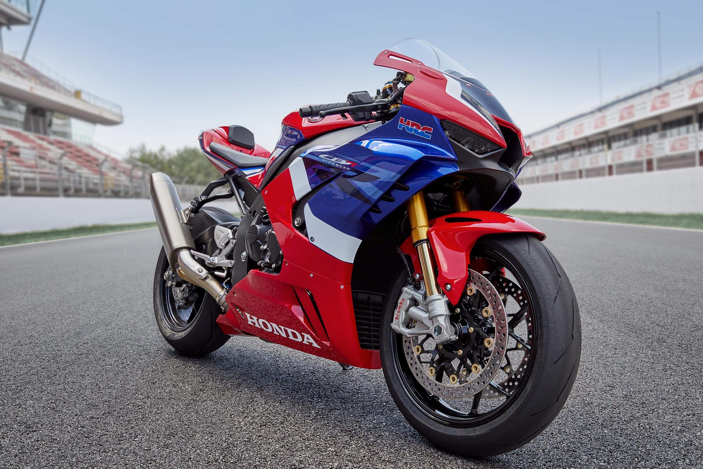 Honda CBR1000RR-R Fireblade SP 2026 chega ao Brasil com 215 cv - foto 4